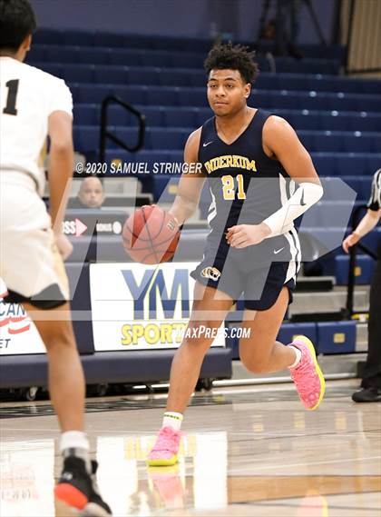 Thumbnail 2 in Inderkum vs. Enochs (MLK Showcase) photogallery.