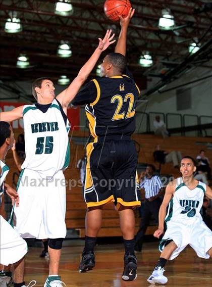 Thumbnail 2 in Marshall vs. Berkner (McDonald's Texas Invitational) photogallery.