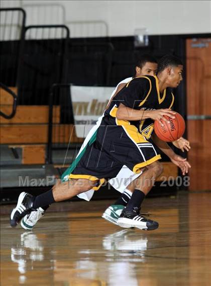 Thumbnail 2 in Marshall vs. Berkner (McDonald's Texas Invitational) photogallery.