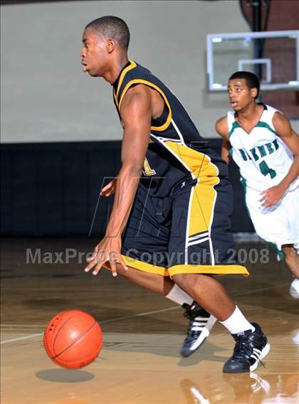 Thumbnail 2 in Marshall vs. Berkner (McDonald's Texas Invitational) photogallery.