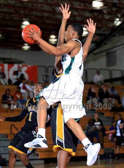 Thumbnail 2 in Marshall vs. Berkner (McDonald's Texas Invitational) photogallery.