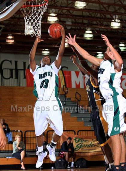 Thumbnail 1 in Marshall vs. Berkner (McDonald's Texas Invitational) photogallery.
