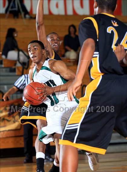 Thumbnail 2 in Marshall vs. Berkner (McDonald's Texas Invitational) photogallery.