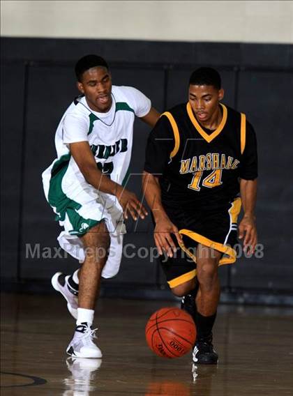 Thumbnail 1 in Marshall vs. Berkner (McDonald's Texas Invitational) photogallery.