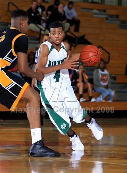 Thumbnail 2 in Marshall vs. Berkner (McDonald's Texas Invitational) photogallery.
