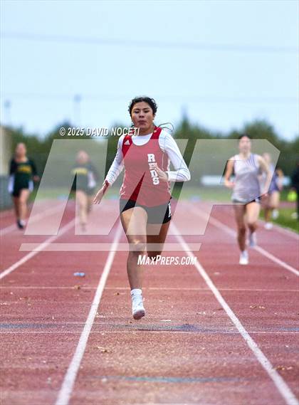 Thumbnail 3 in Southern League Track and Field photogallery.