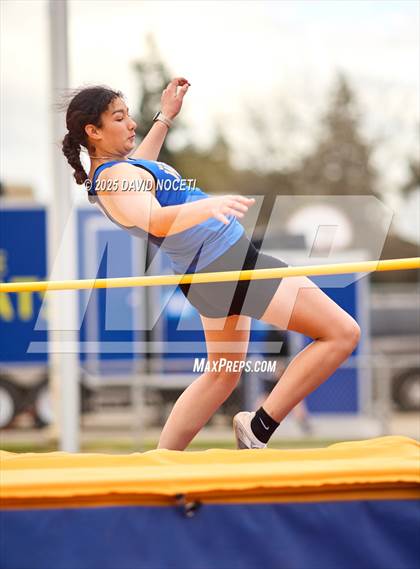 Thumbnail 2 in Southern League Track and Field photogallery.