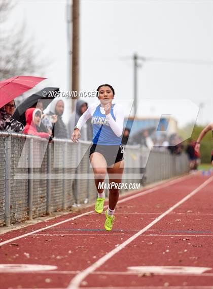Thumbnail 2 in Southern League Track and Field photogallery.