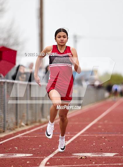 Thumbnail 1 in Southern League Track and Field photogallery.