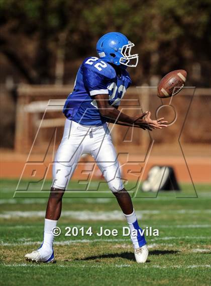 Thumbnail 1 in Atascadero @ Lompoc photogallery.