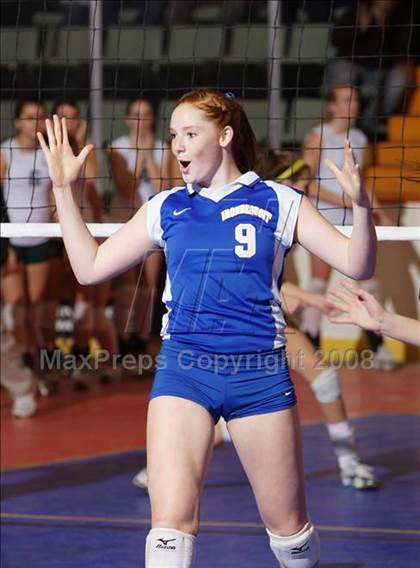 Thumbnail 1 in Lindenhurst vs. West Irondequoit (NYSPHSAA Class AA Pool Play) photogallery.