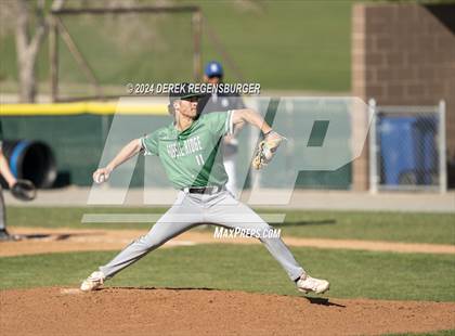 Thumbnail 1 in Fossil Ridge @ Broomfield photogallery.