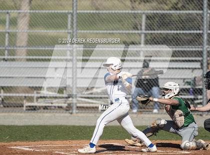 Thumbnail 2 in Fossil Ridge @ Broomfield photogallery.