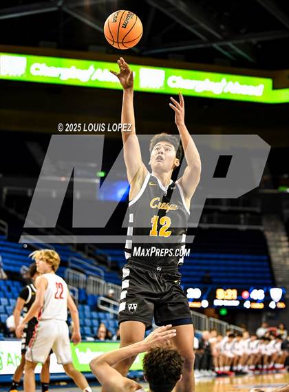 Thumbnail 1 in Crespi vs. Mater Dei photogallery.