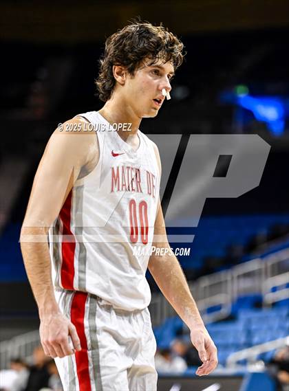 Thumbnail 1 in Crespi vs. Mater Dei photogallery.