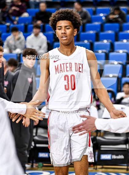 Thumbnail 1 in Crespi vs. Mater Dei photogallery.