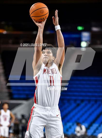 Thumbnail 2 in Crespi vs. Mater Dei photogallery.