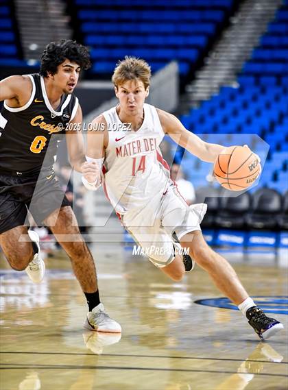 Thumbnail 2 in Crespi vs. Mater Dei photogallery.