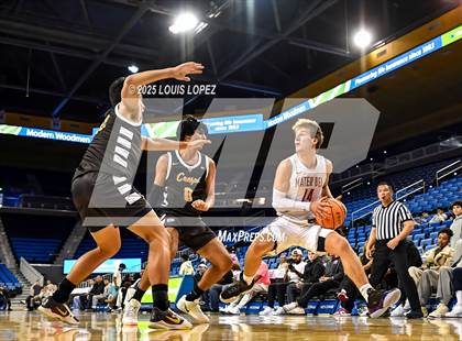 Thumbnail 3 in Crespi vs. Mater Dei photogallery.