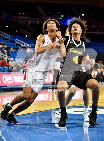 Thumbnail 1 in Crespi vs. Mater Dei photogallery.