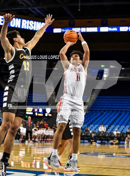 Thumbnail 3 in Crespi vs. Mater Dei photogallery.