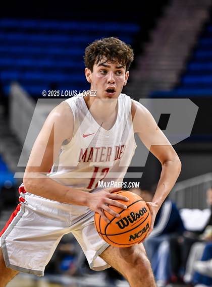 Thumbnail 3 in Crespi vs. Mater Dei photogallery.