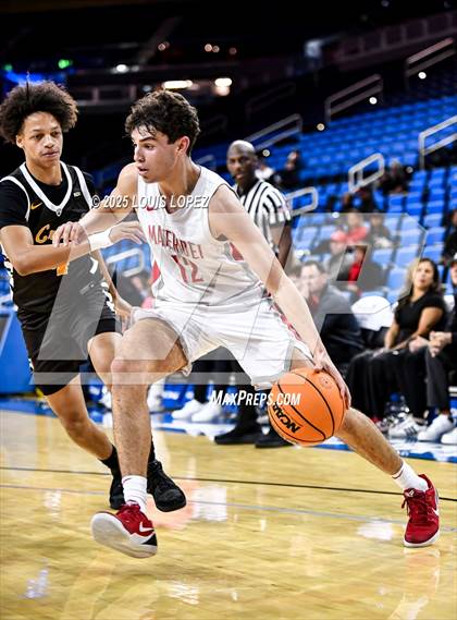 Thumbnail 2 in Crespi vs. Mater Dei photogallery.