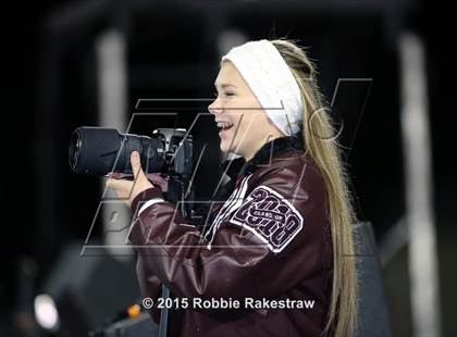 Thumbnail 2 in Athens vs. Princeton (UIL 4A Bi-District Playoff) photogallery.