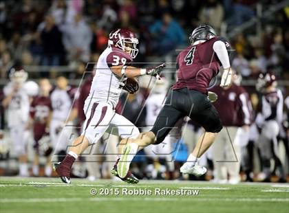 Thumbnail 3 in Athens vs. Princeton (UIL 4A Bi-District Playoff) photogallery.