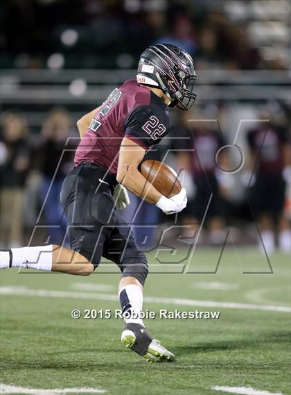 Thumbnail 1 in Athens vs. Princeton (UIL 4A Bi-District Playoff) photogallery.