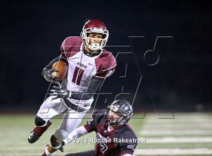 Thumbnail 2 in Athens vs. Princeton (UIL 4A Bi-District Playoff) photogallery.