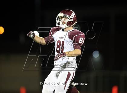 Thumbnail 1 in Athens vs. Princeton (UIL 4A Bi-District Playoff) photogallery.