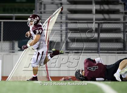 Thumbnail 2 in Athens vs. Princeton (UIL 4A Bi-District Playoff) photogallery.