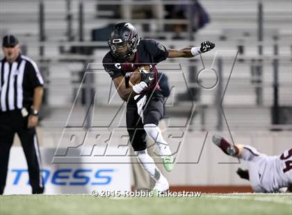 Thumbnail 2 in Athens vs. Princeton (UIL 4A Bi-District Playoff) photogallery.