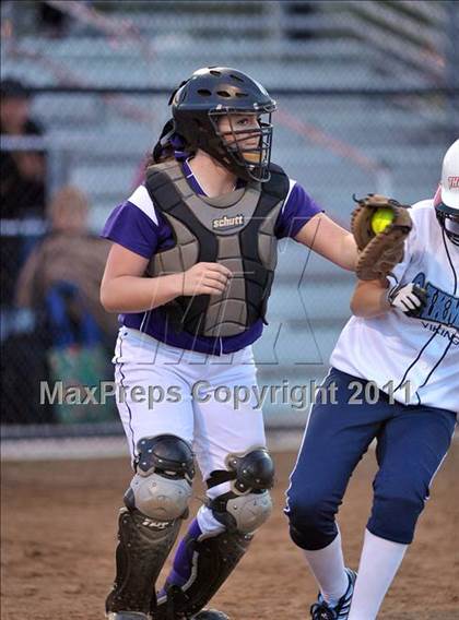 Thumbnail 2 in Spanish Springs vs. Oakmont (Victory Pre-Season T.O.C.) photogallery.