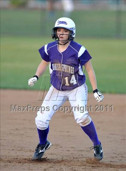 Thumbnail 2 in Spanish Springs vs. Oakmont (Victory Pre-Season T.O.C.) photogallery.