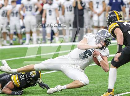 Thumbnail 3 in University Lab vs. St. Thomas More (LHSAA 3A/4A Final)  photogallery.