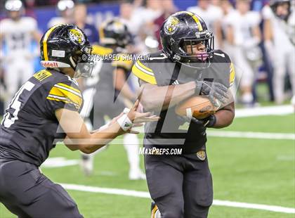 Thumbnail 3 in University Lab vs. St. Thomas More (LHSAA 3A/4A Final)  photogallery.