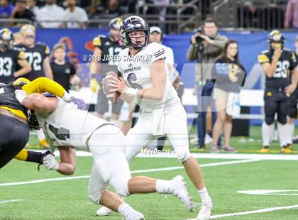 Thumbnail 3 in University Lab vs. St. Thomas More (LHSAA 3A/4A Final)  photogallery.