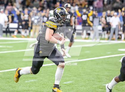 Thumbnail 2 in University Lab vs. St. Thomas More (LHSAA 3A/4A Final)  photogallery.