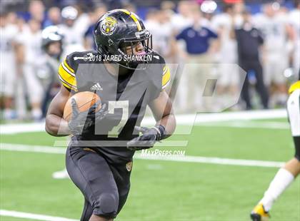 Thumbnail 2 in University Lab vs. St. Thomas More (LHSAA 3A/4A Final)  photogallery.