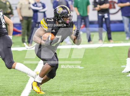 Thumbnail 3 in University Lab vs. St. Thomas More (LHSAA 3A/4A Final)  photogallery.