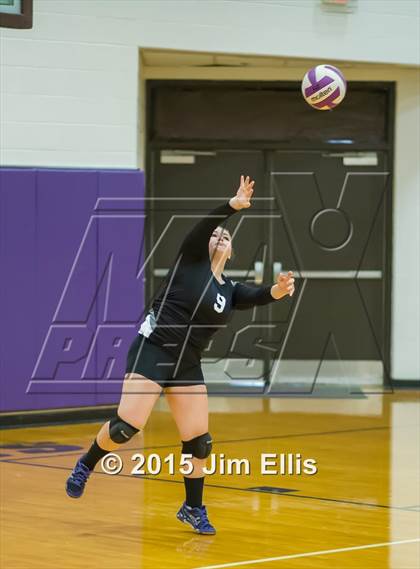 Thumbnail 1 in Dawson-Bryant @ Chesapeake photogallery.