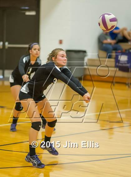 Thumbnail 3 in Dawson-Bryant @ Chesapeake photogallery.