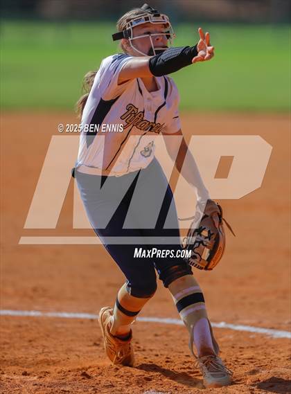 Thumbnail 2 in Tiftarea Academy vs. Pinewood Christian (GIAA 3A State Championship) photogallery.