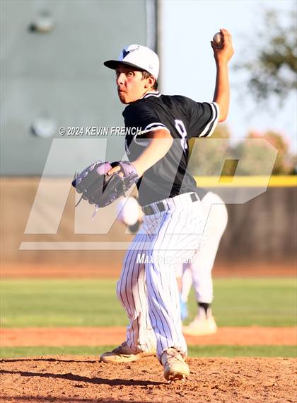Thumbnail 2 in Douglas County vs. Valley Vista (Coach Bob National Invitational) photogallery.
