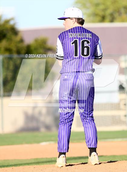Thumbnail 3 in Douglas County vs. Valley Vista (Coach Bob National Invitational) photogallery.