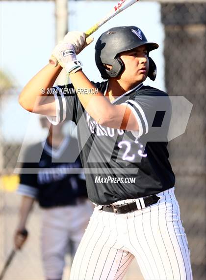 Thumbnail 1 in Douglas County vs. Valley Vista (Coach Bob National Invitational) photogallery.
