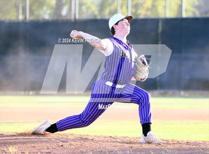 Thumbnail 3 in Douglas County vs. Valley Vista (Coach Bob National Invitational) photogallery.