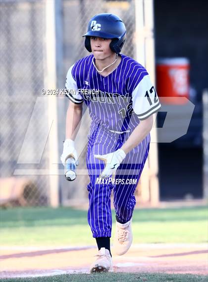 Thumbnail 1 in Douglas County vs. Valley Vista (Coach Bob National Invitational) photogallery.